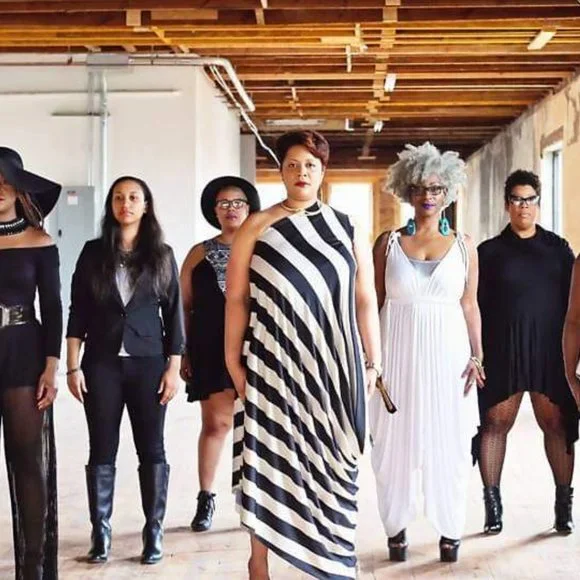 Onion dresses, skirts and tops - Picture 3 of 9